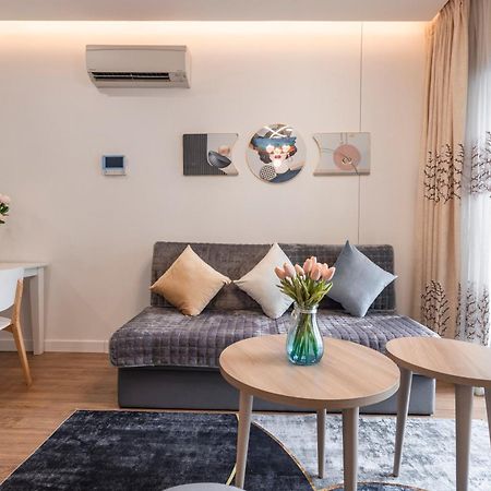Republic Apartments Saigon Airport Хошимін Екстер'єр фото