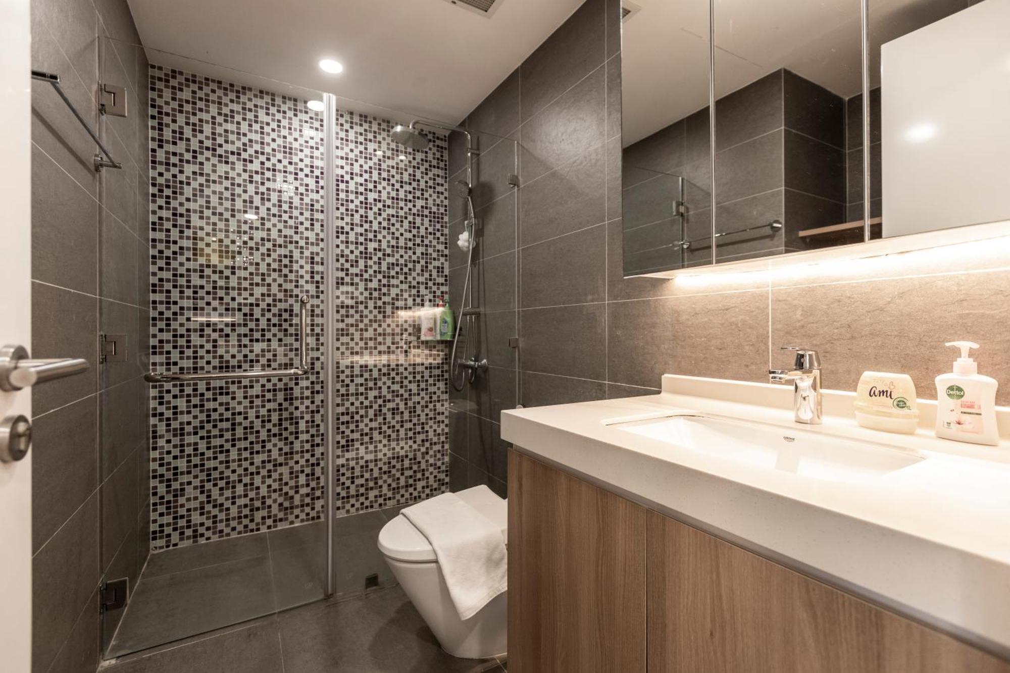 Republic Apartments Saigon Airport Хошимін Екстер'єр фото