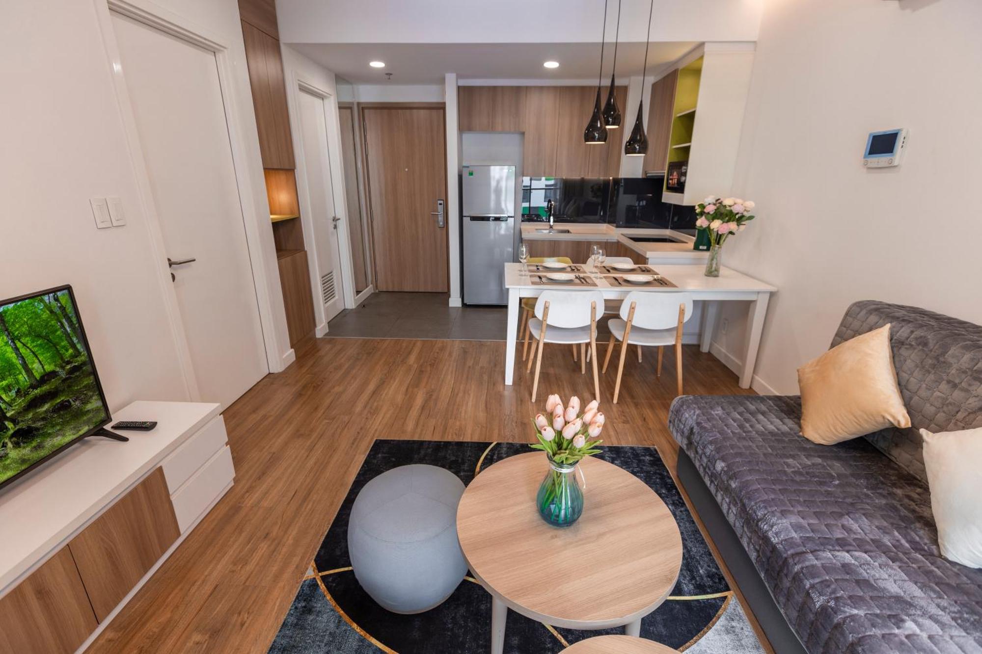 Republic Apartments Saigon Airport Хошимін Екстер'єр фото