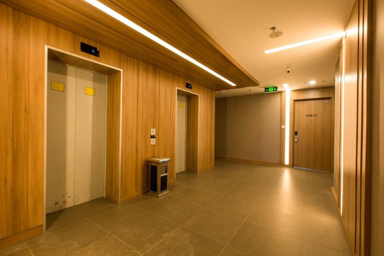 Republic Apartments Saigon Airport Хошимін Екстер'єр фото