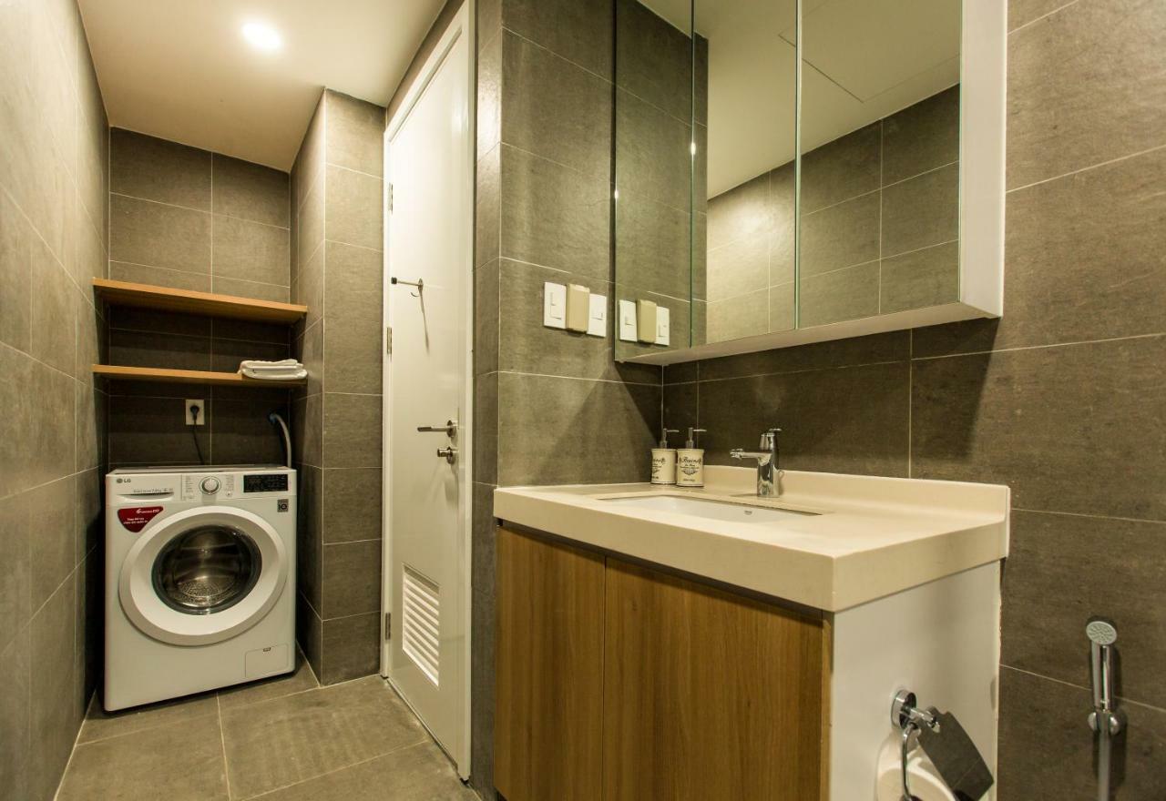 Republic Apartments Saigon Airport Хошимін Екстер'єр фото