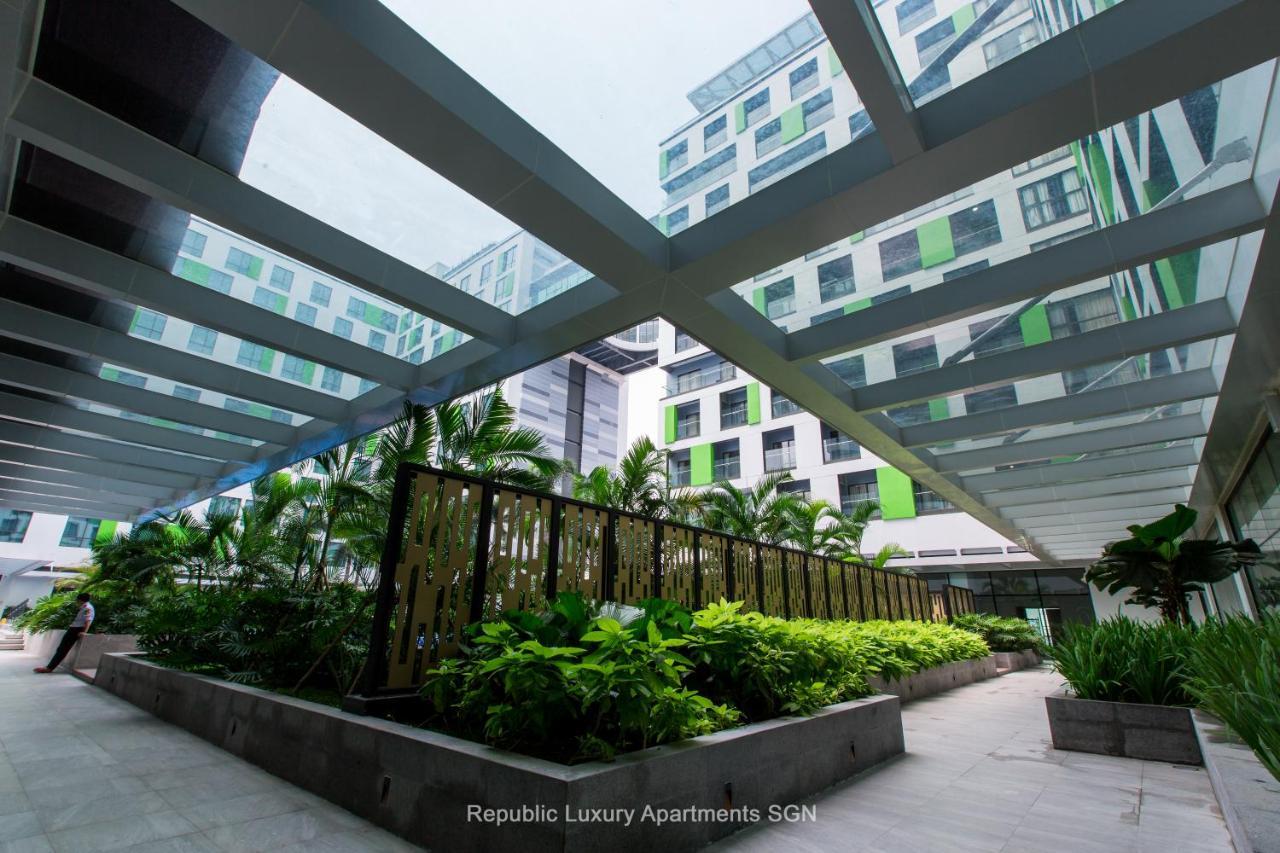 Republic Apartments Saigon Airport Хошимін Екстер'єр фото