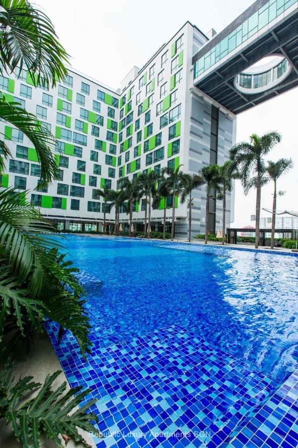 Republic Apartments Saigon Airport Хошимін Екстер'єр фото